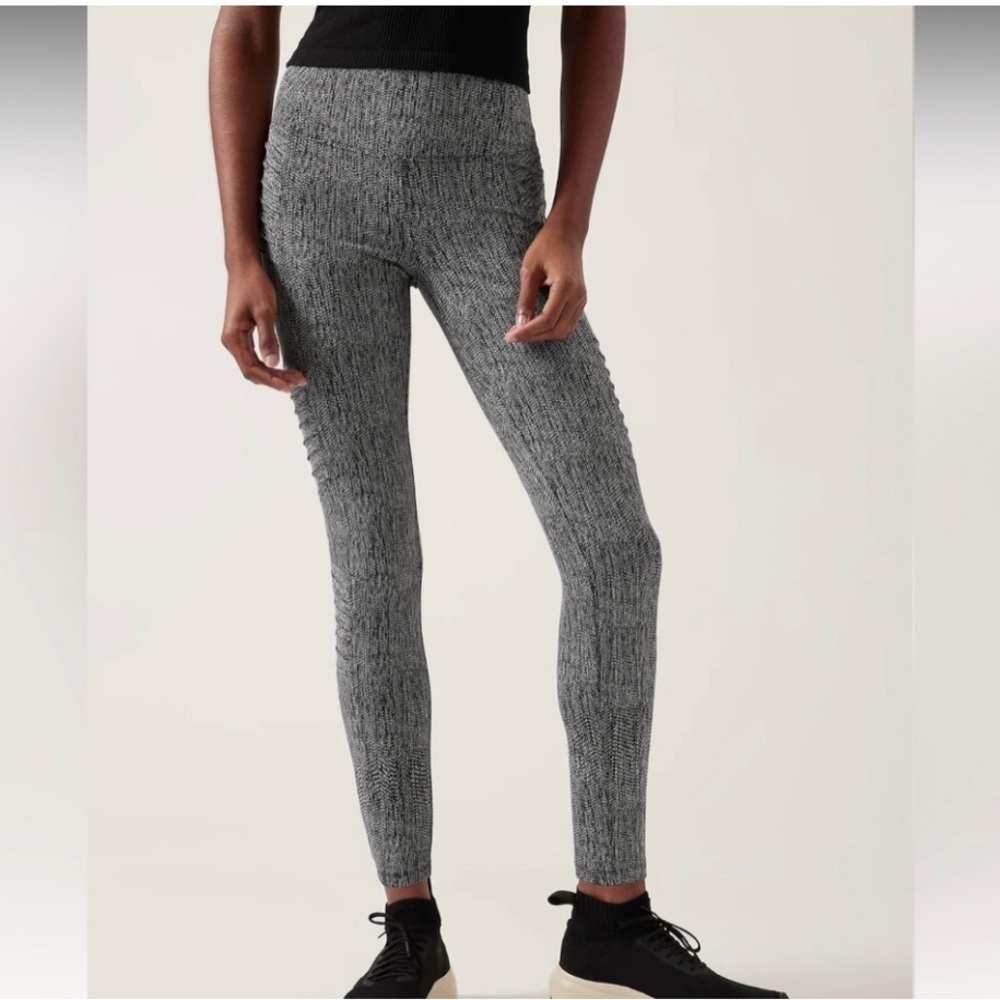 Athleta Delancey Textured Moto Leggings. Size L. Black and white